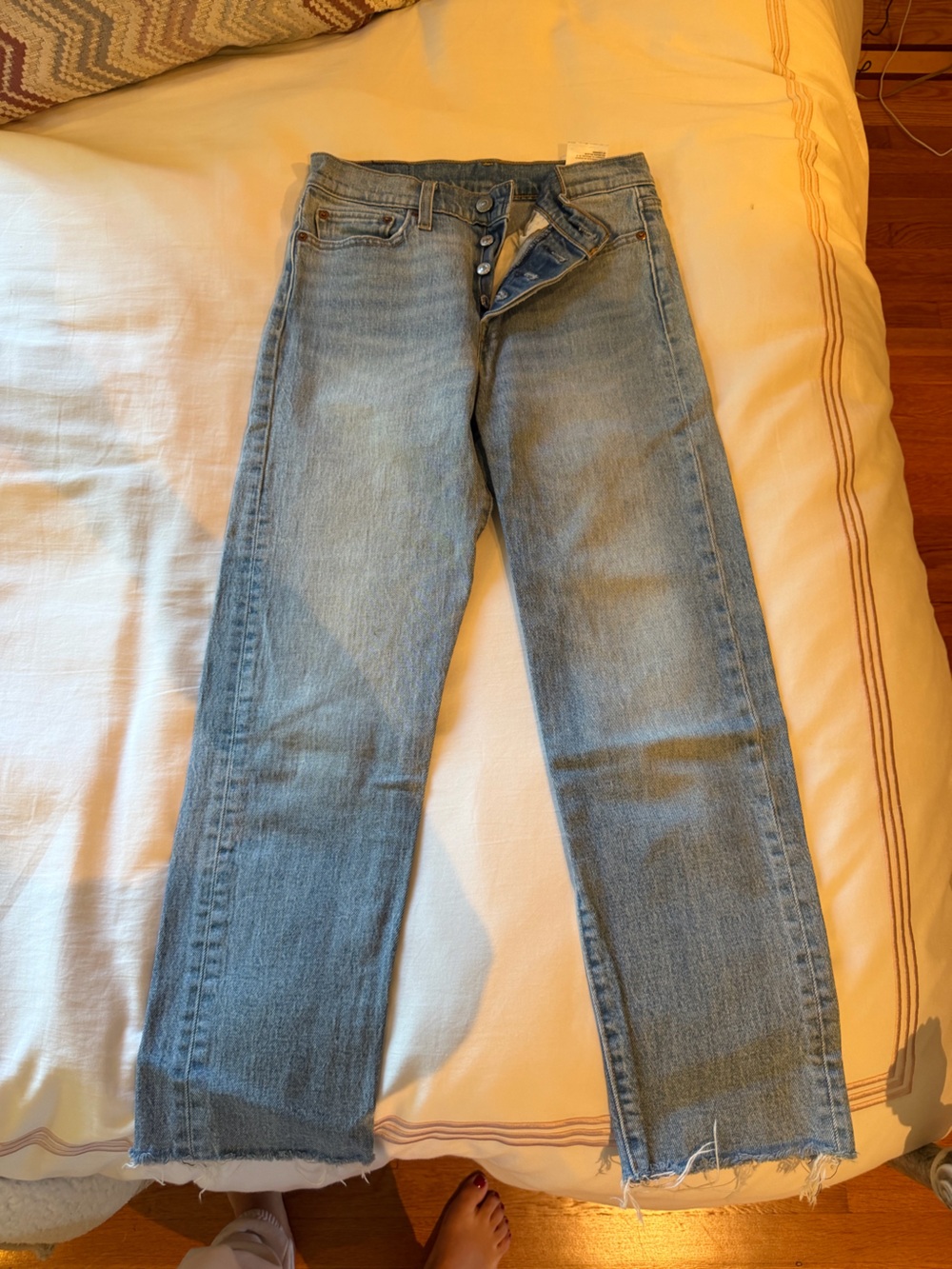 Levi’s jeans size 27